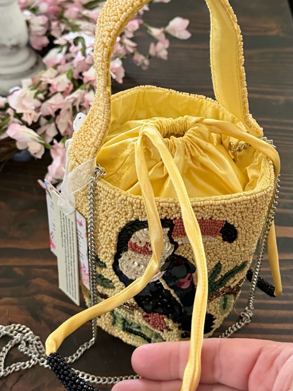 Hand-Beaded Toucan Bucket Bag in Yellow - Picture 3 of 6